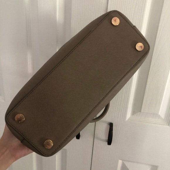 ↠ SOLD ↞ - Picture 6 of 16